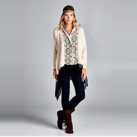 BOHO TRIBAL KNIT TASSEL WATERFALL CARDIGAN - Picture 2 of 8